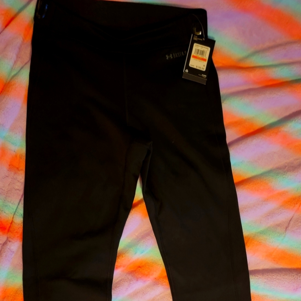 Womens small under Armour pants